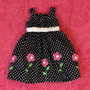 Adorable black w/ white polka dot pink daisy dress